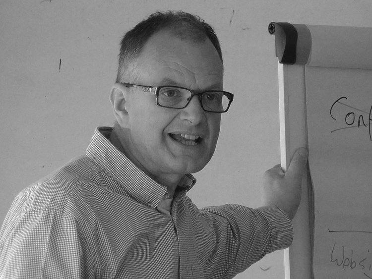 Dr  Pete Moore